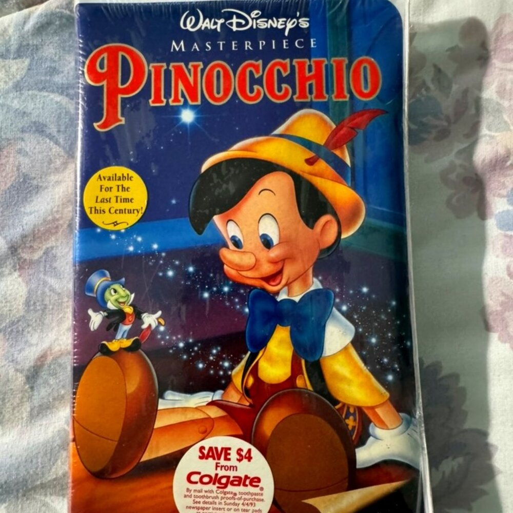 New & Sealed Vintage Walt Disney's Classic Masterpiece Pinocchio 1993 VHS Movie